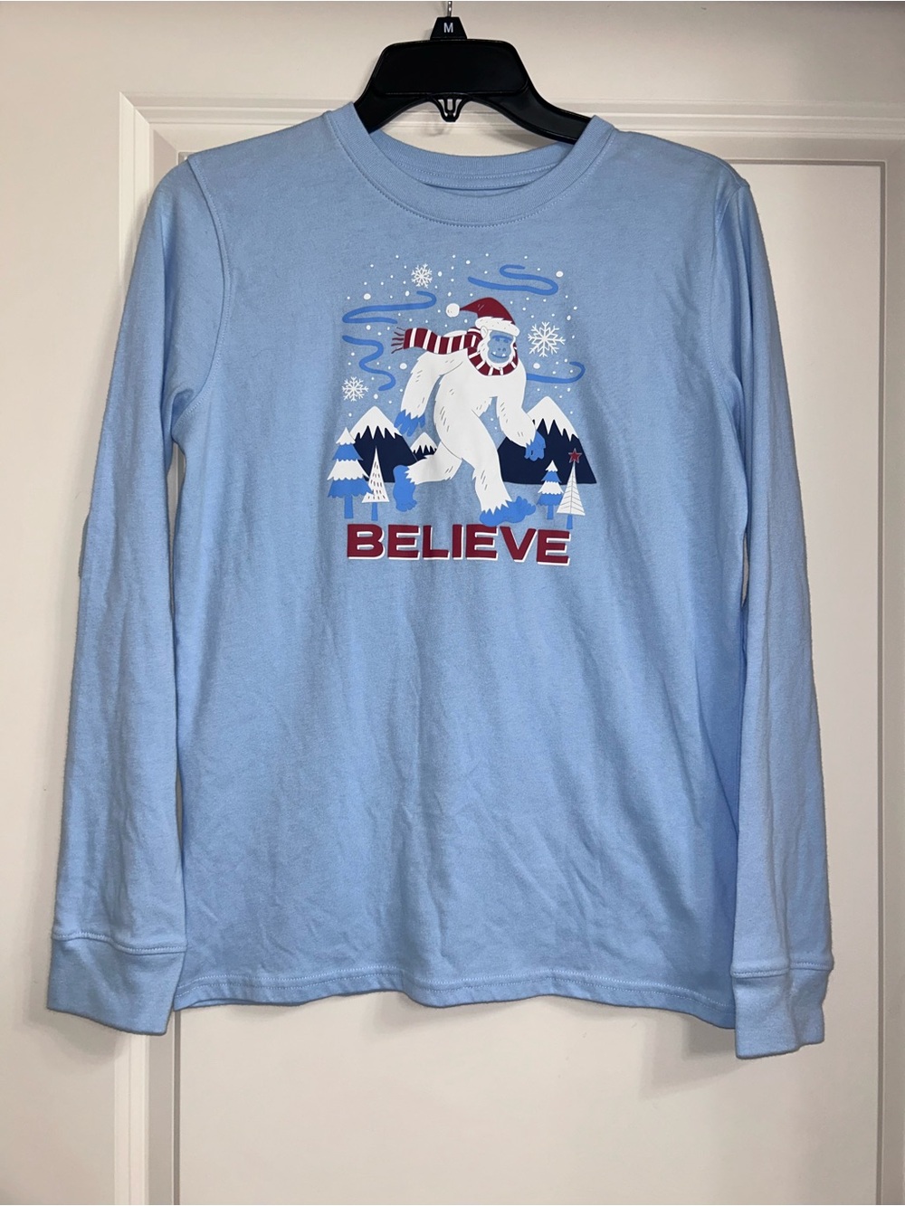 Bass Pro Shops Light Blue 'Believe' Graphic Long Sleeve Tee Youth XL
